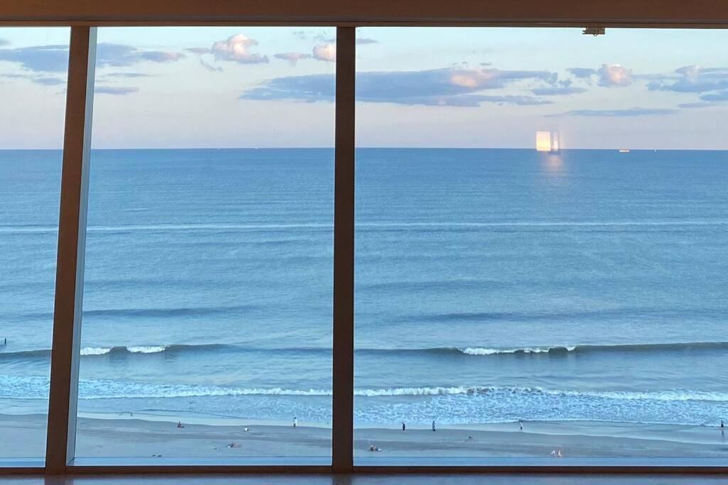 Apartment Atlantic Palace Beachfront Ocean View
